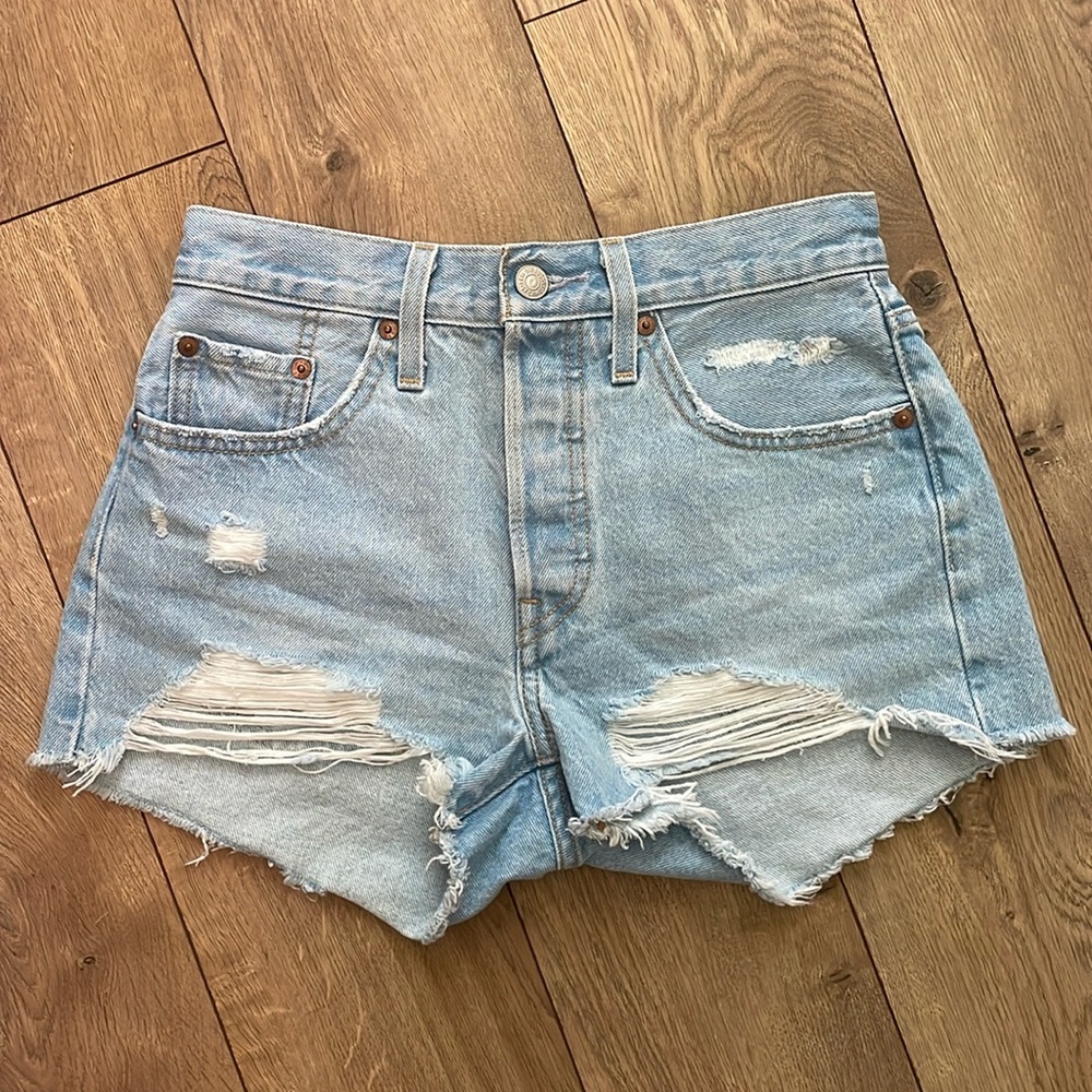 Levi’s 501 shorts